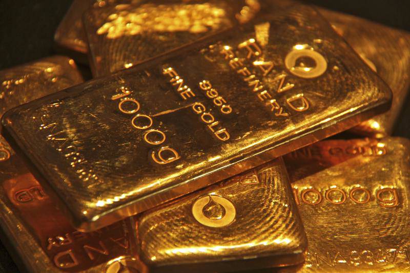 Dự báo giá vàng ngày 24/6: Vàng thế giới lao dốc như đứt phanh, giá vàng Việt Nam sẽ ra sao?
